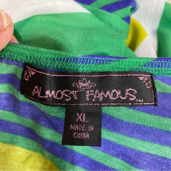 Almost Famous Striped One Shoulder Asymmetrical Top w/Belt - Picture 6 of 9